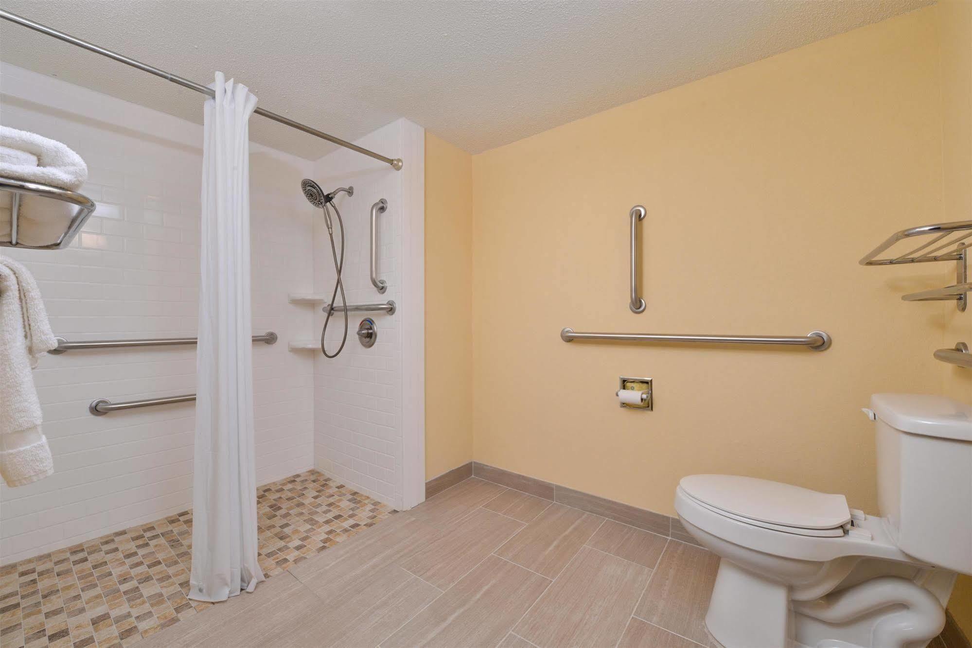 Americas Value Barnes Crossing Tupelo