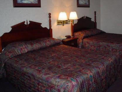 Americas Value Barnes Crossing